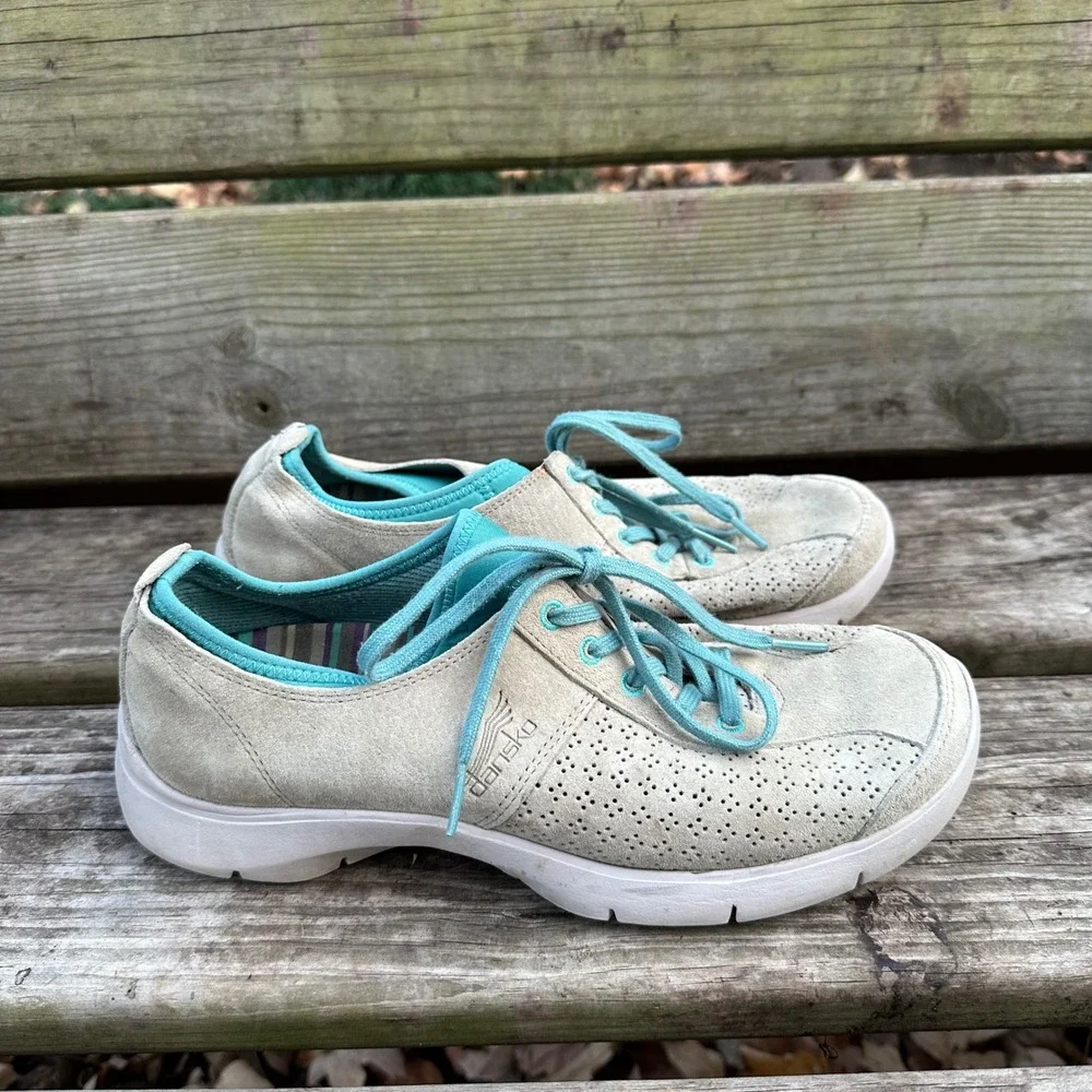 Dansko‎ Elise Perforated Suede Lace Up Comfort Sneakers Tan Teal Blue Sz 39 US 9